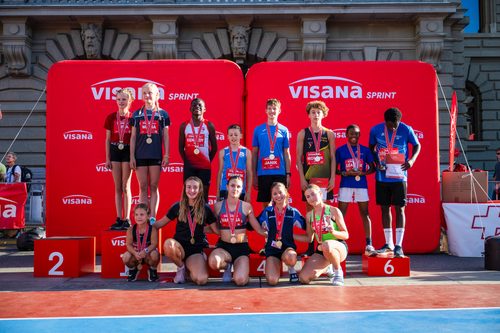 LCZ feiert drei Visana Sprint Champions auf dem Berner Bundesplatz